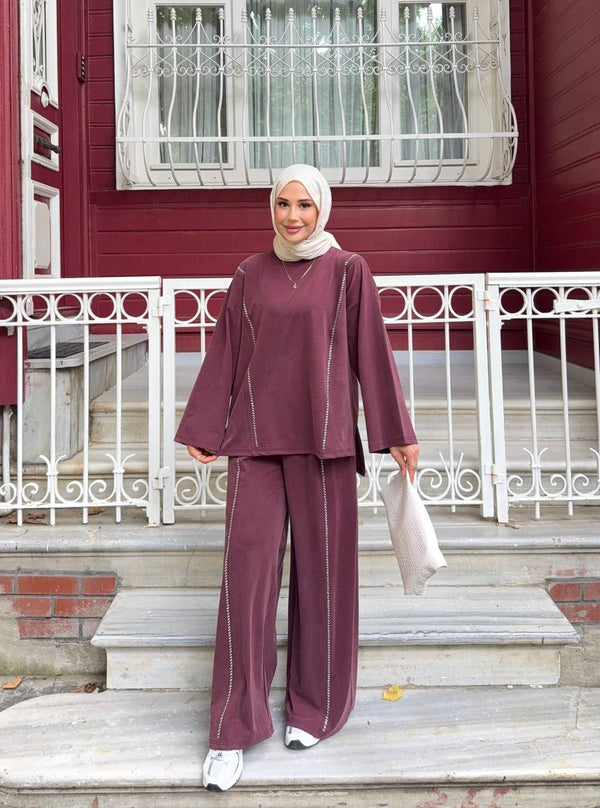 Lal Takım – Pike Kumaş Taşlı Tesettür Takım Bordo