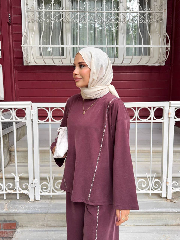 Lal Takım – Pike Kumaş Taşlı Tesettür Takım Bordo