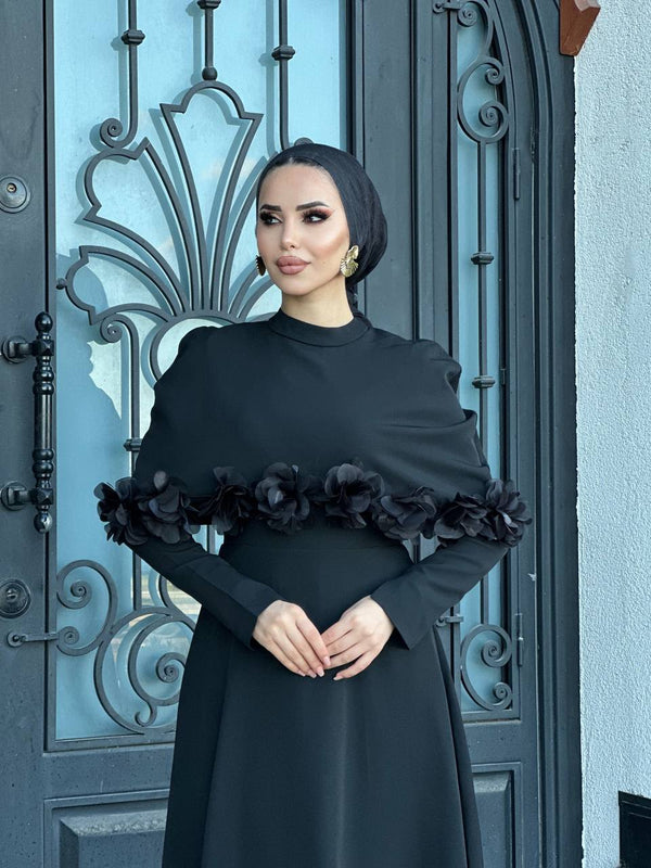 Gül Detaylı Menekşe Abiye Siyah