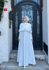 Gül Detaylı Menekşe Abiye Beyaz