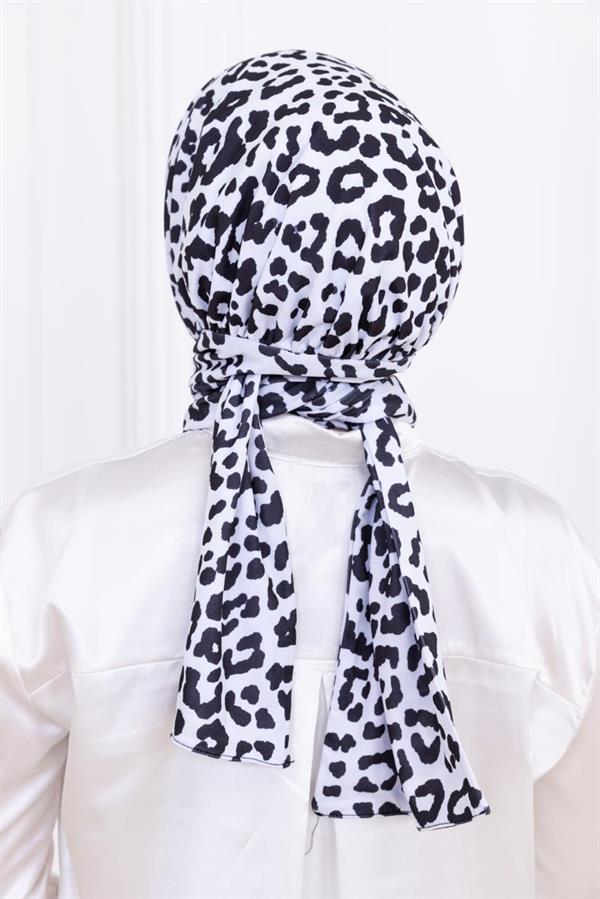 Sayra Shawl Leopar Desenli Kadın Siyah Çıtçıtlı Şal