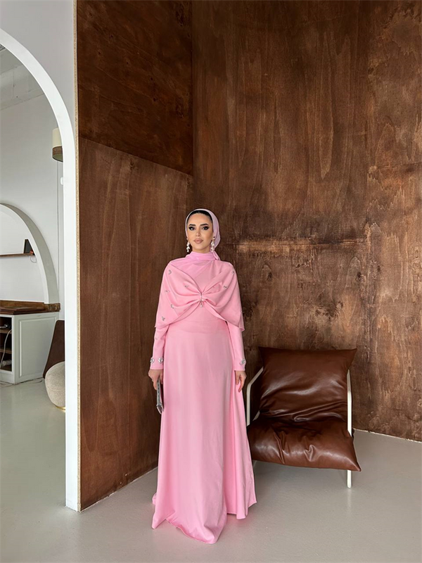 Leyla Abiye Pembe