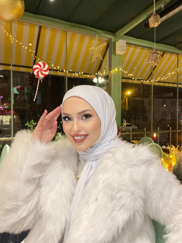 Sayra Shawl Kadın Beyaz Çıtçıtlı Hazır Şal