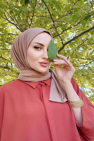 Sayra Shawl Kadın Karamel Likralı Kumaş Hazır Çıtçıtlı Şal SYR008
