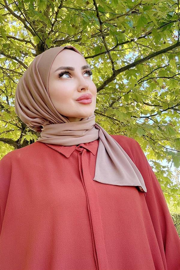 Sayra Shawl Kadın Karamel Likralı Kumaş Hazır Çıtçıtlı Şal SYR008