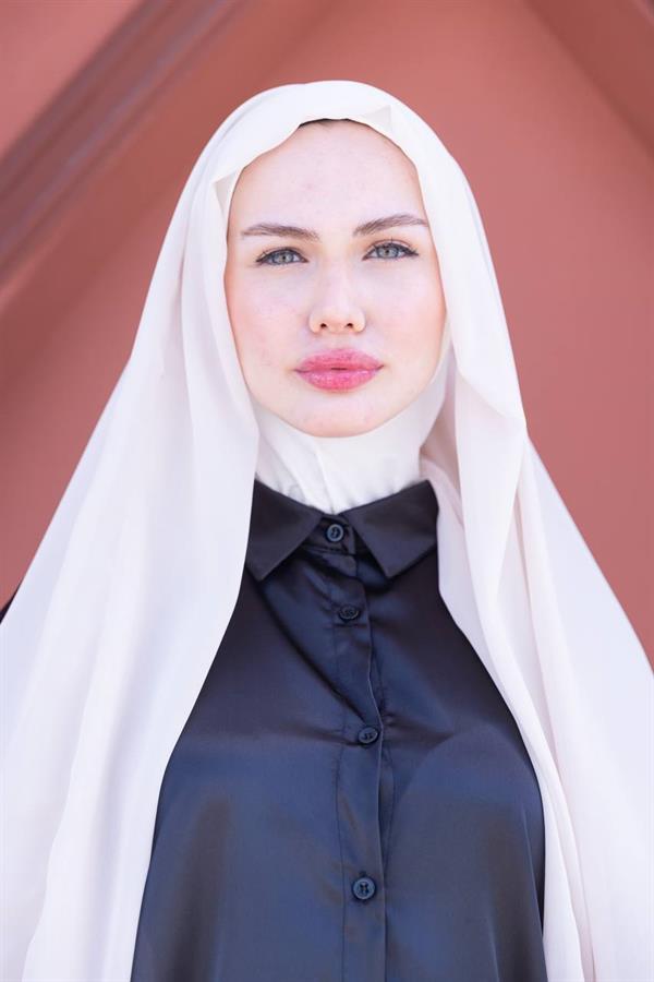 Sayra Shawl Kadın Krem Boneli Şal