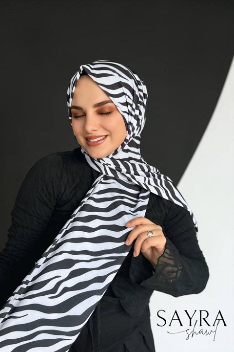 Sayra Shawl Zebra Desenli Kadın Çıtçıtlı Şal