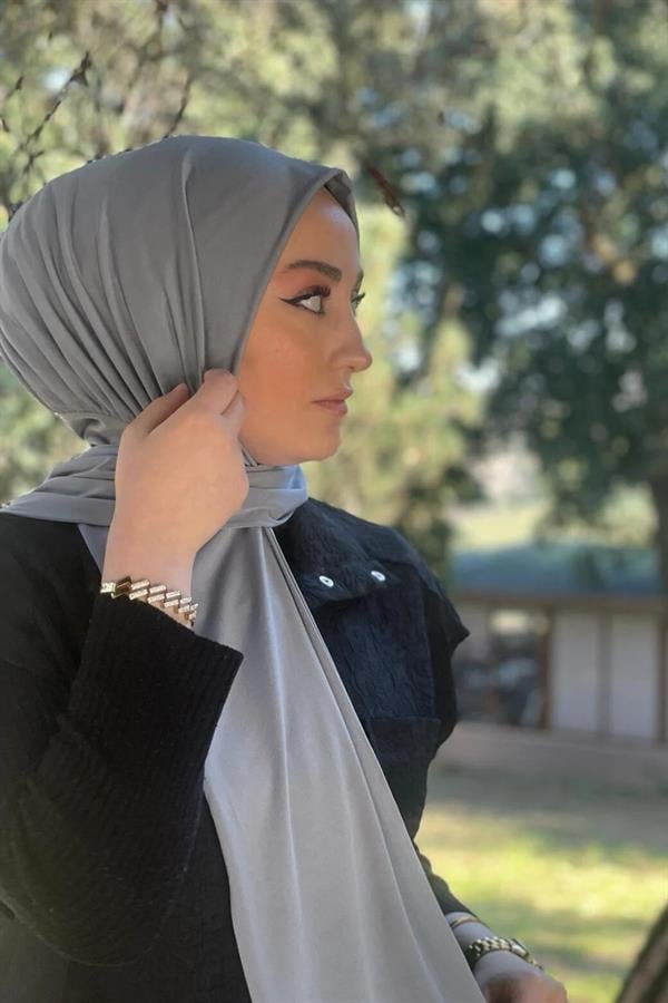 Sayra Shawl Gri İthal Sandy Kumaş Çıtçıtlı Hazır Şal SYR006