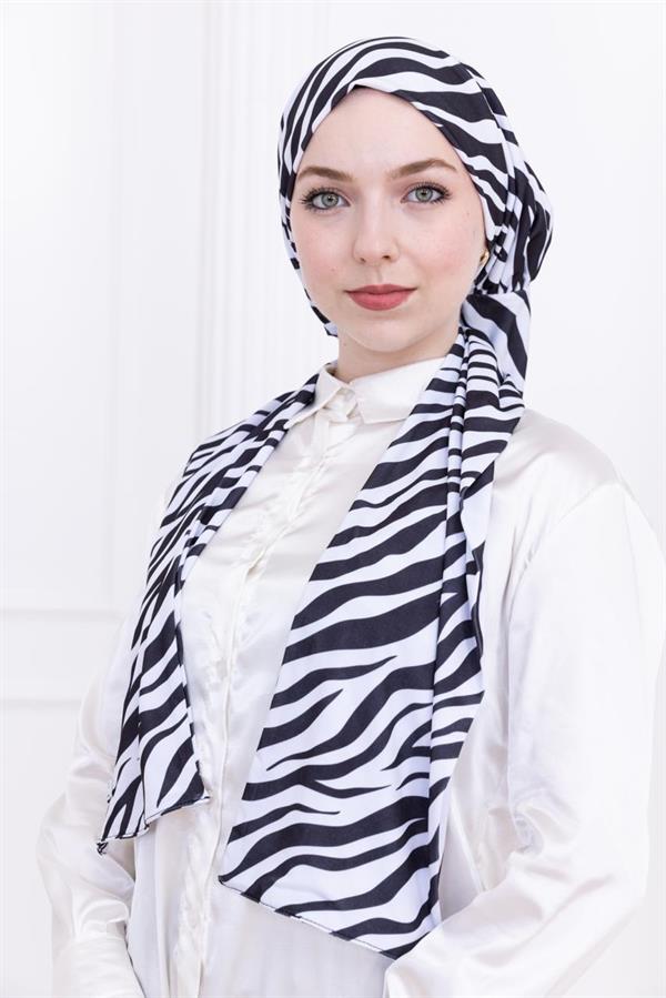 Sayra Shawl Zebra Desenli Kadın Çıtçıtlı Şal