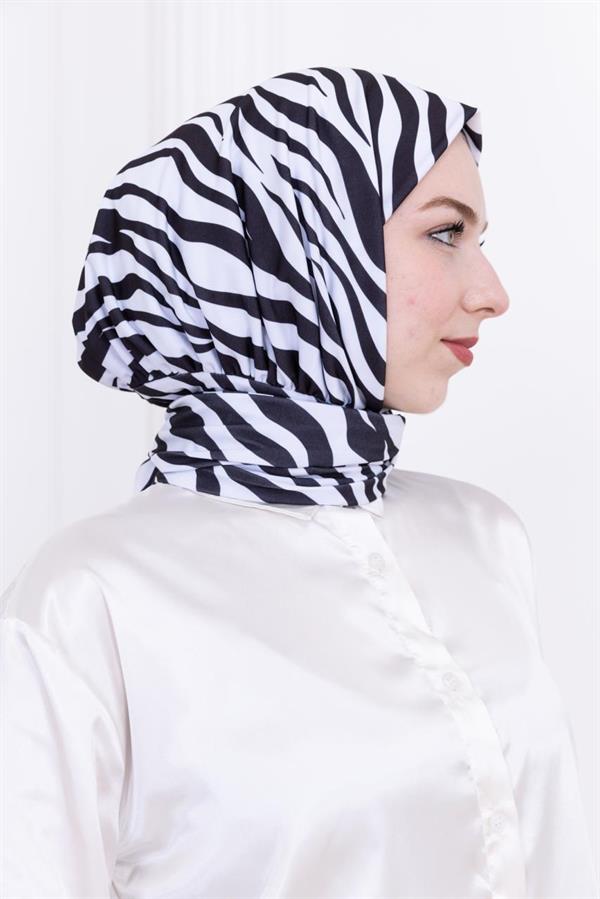 Sayra Shawl Zebra Desenli Kadın Çıtçıtlı Şal